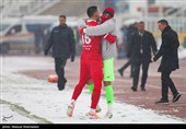 دیدار تیم‌های فوتبال پرسپولیس و سپاهان