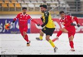 دیدار تیم‌های فوتبال پرسپولیس و سپاهان