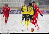 دیدار تیم‌های فوتبال پرسپولیس و سپاهان