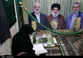 رونمایی از سنگ مزار شهید ایزدی