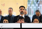 نمایش های خیابانی جشنواره بین المللی فجر