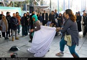 نمایش های خیابانی جشنواره بین المللی فجر