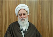هدف دشمن سلب استقلال و آزادی از ایران اسلامی است
