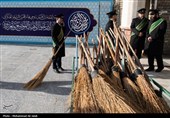 آیین جاروکشی خادمان مسجد مقدس جمکران