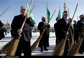آیین جاروکشی خادمان مسجد مقدس جمکران