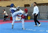 مسابقات تکواندو قهرمانی خردسالان پسران