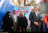 آیین نواختن گلبانگ انقلاب اسلامی با حضور وزیر آموزش و پرورش