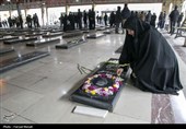 غبار روبی مزار شهدا درکرمانشاه