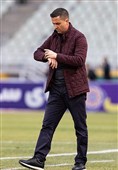 دیدار تیم‌های فوتبال پرسپولیس و چادرملو