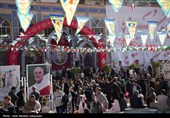 مهمانی لاله‌ها در گلزار شهدای کرمان