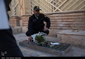 مهمانی لاله‌ها در گلزار شهدای کرمان
