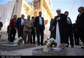 مهمانی لاله‌ها در گلزار شهدای کرمان