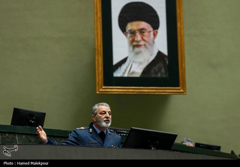 جلسه غیرعلنی مجلس با حضور رئیس ستاد کل نیروهای مسلح و وزیر امور خارجه