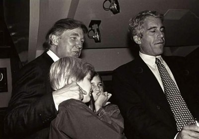 Epstein Dosyasına İlişkin Kongre Demokratları Raporu'nda Trump'a Yeni Suçlamalar