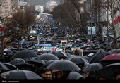 راهپیمایی باشکوه مردم سنندج در 22 بهمن