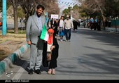 شکوه حضور کرمانی‌ها در راهپیمایی یوم‌الله 22 بهمن 1