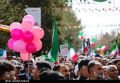 شکوه حضور کرمانی‌ها در راهپیمایی یوم‌الله 22 بهمن 1