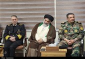 دیدار فرمانده نیروی دریایی ارتش با نماینده ولی‌فقیه در کردستان
