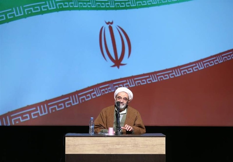 حجت‌الاسلام علی ذوعلم , بیانیه گام دوم انقلاب , حوزه هنری , رهبر انقلاب , آیت‌الله سید علی خامنه‌ای , امام خامنه‌ای , 