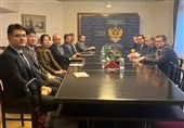مشاورات بین ممثلی إیران وروسیا والصین فی فیینا
