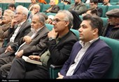 آیین رونمایی از کتاب «ندوشن» در یزد برگزار شد