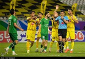 دیدار تیم های فوتبال فجر شهید سپاسی شیراز و شمس آذر قزوین