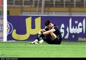 دیدار تیم های فوتبال پرسپولیس و خیبر خرم آباد