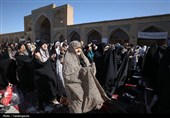 شکوه بندگی در نخستین جمعه رمضان قزوین