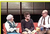 نه، ما تئاتر را تعطیل نمی کنیم