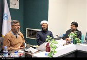 نشست نقد و بررسی رمان «انجمن عقاب‌ها» در