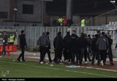گزارش تصویری بازی جنجالی ملوان و تراکتور