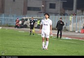 گزارش تصویری بازی جنجالی ملوان و تراکتور