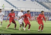 گزارش تصویری بازی جنجالی ملوان و تراکتور