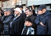 تجمع سوگواران رهبر شهید انقلاب در میدان انقلاب