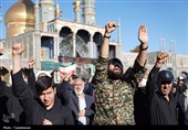 حرم حضرت معصومه(س) مملو از مردم سوگوار رهبر شهید انقلاب