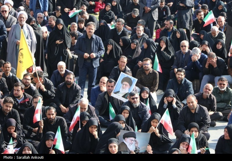 تصاویر هوایی از عزاداری مردم کرمان در سوگ شهادت امام خامنه‌ای