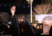 🖼 #گزارش_تصویری | حماسه آفرینی مردم مقتدر قزوین برای سومین شب متوالی در خیابان‌های شهر ‌ 📱رسانه با
