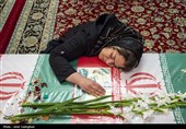 مراسم وداع با پیکر 14 شهید حمله آمریکایی - صهیونیستی در شیراز