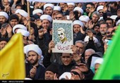تجمع سوگواران مردم در سوگ رهبر شهید - اردبیل