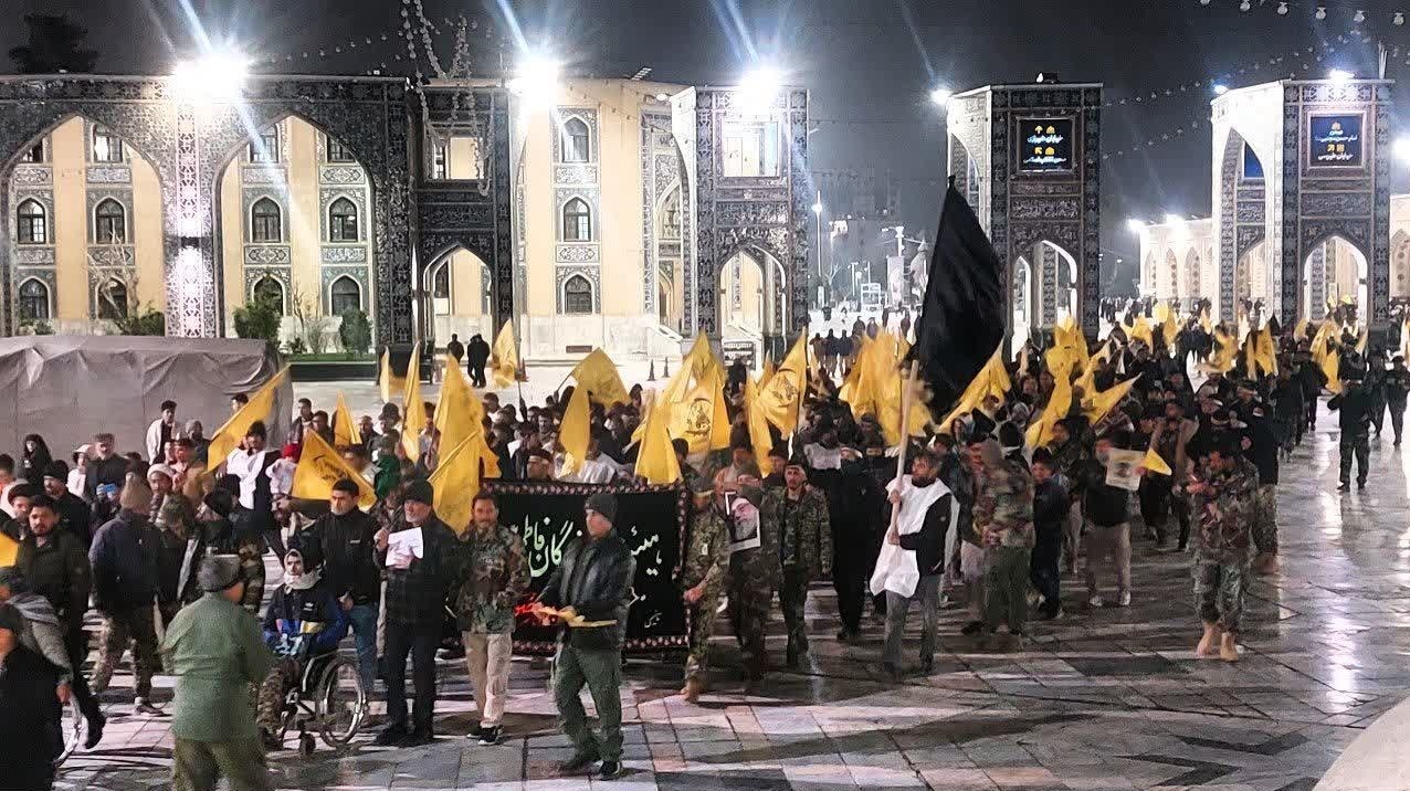 لشکر فاطمیون , مهاجرین افغانستانی , شهید امام خامنه ای (ره) ,