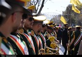 تشییع لاله‌های ارغوانی در دیار آفتاب