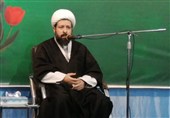رهبر انقلاب با خون خود، ادامه مسیر انقلاب را بیمه کرد