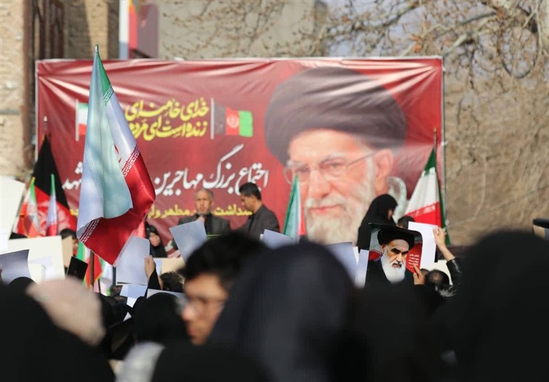 کشور افغانستان , جمهوری اسلامی ایران , مهاجرین افغانستانی , رهبر انقلاب ,