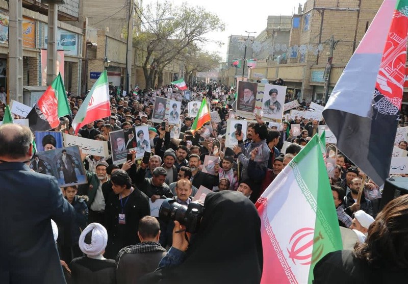 کشور افغانستان , جمهوری اسلامی ایران , مهاجرین افغانستانی , رهبر انقلاب ,