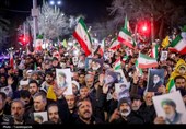 شور و حماسه در خیابان‌های قزوین؛ مردم به تهدیدها پاسخ دادند
