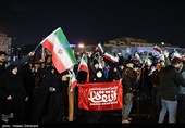 شادی مردم تهران پس از اعلام رهبری آیت الله سیدمجتبی خامنه‌ای