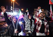 شادی مردم تهران پس از اعلام رهبری آیت الله سیدمجتبی خامنه‌ای