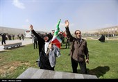 اجتماع مردمی بیعت با آیت‌الله سید مجتبی خامنه‌ای سومین رهبر معظم انقلاب اسلامی -اصفهان