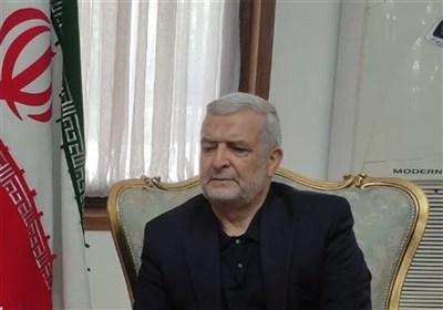 سفير سابق: الخطوة التالية للعراق بعد طرد أمريكا هي الاستقلال الاقتصادي