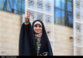 بیعت کودکان و نوجوانان تبریزی با رهبر انقلاب+تصاویر